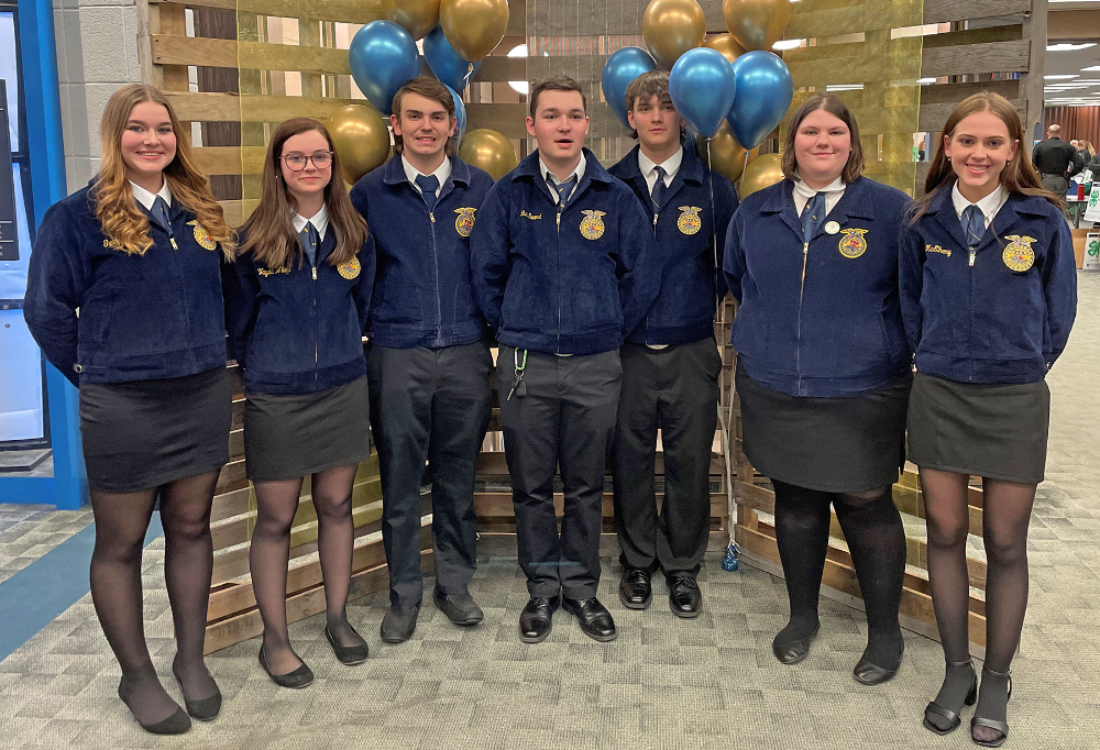 LCJVS FFA Banquet Honors Accomplishments of Students